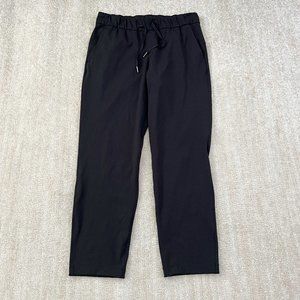Lululemon On the Fly Crop Pants 8 Black